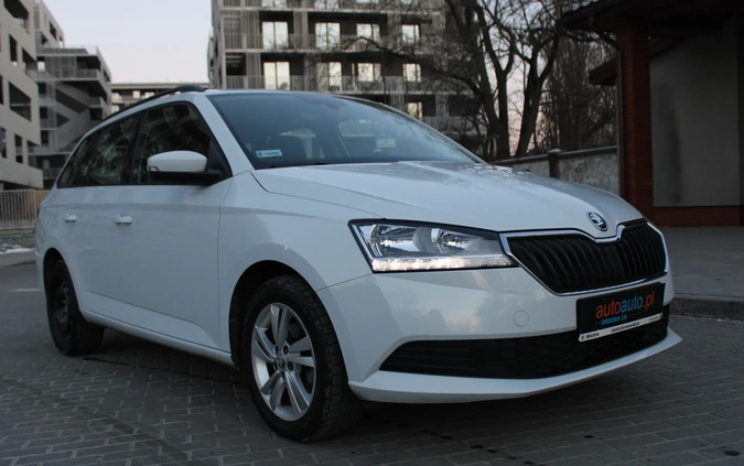 Skoda Fabia cena 54999 przebieg: 30000, rok produkcji 2022 z Modliborzyce małe 172